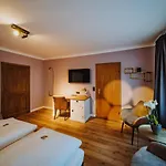 Hotel Der Eichenhof 3*